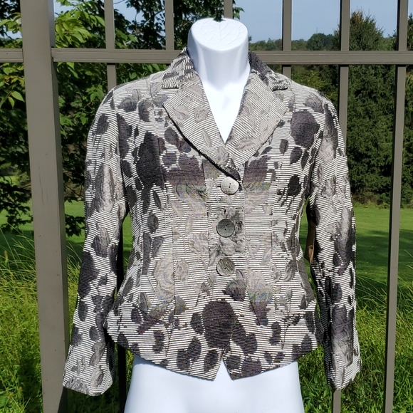 New Coldwater Creek Floral Jacquard Black, Gray & White Jacket/Blazer 8P - Picture 4 of 15